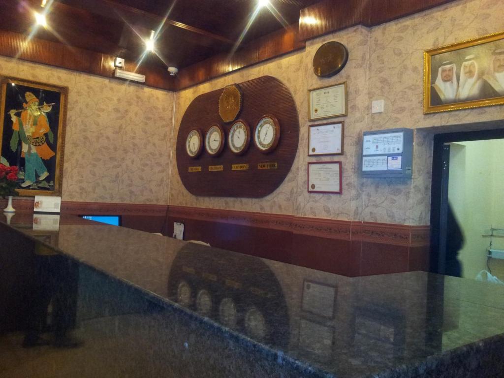 Hotel Omar Al Khayam Manama Exterior foto